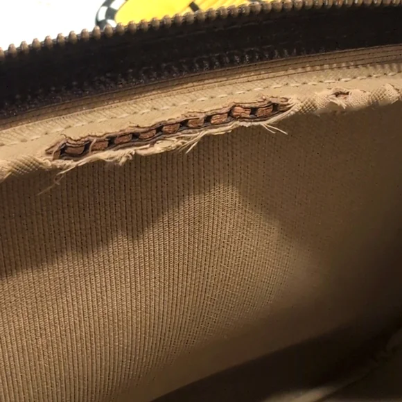 Louis Vuitton GM Bag - Picture 7 of 13